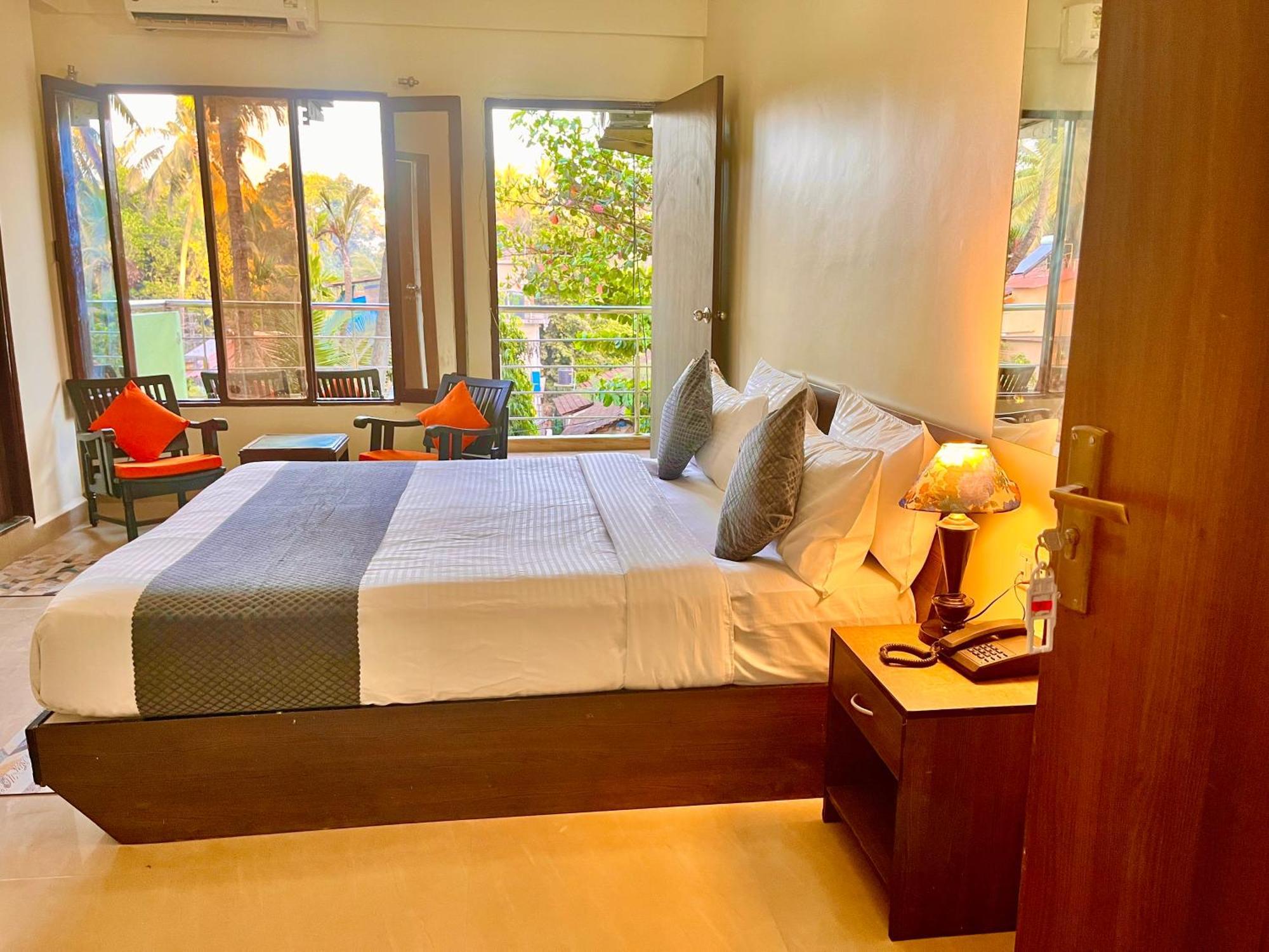Hotel Shivam Manage Bythe Four Season & Resort, Calangute Goa