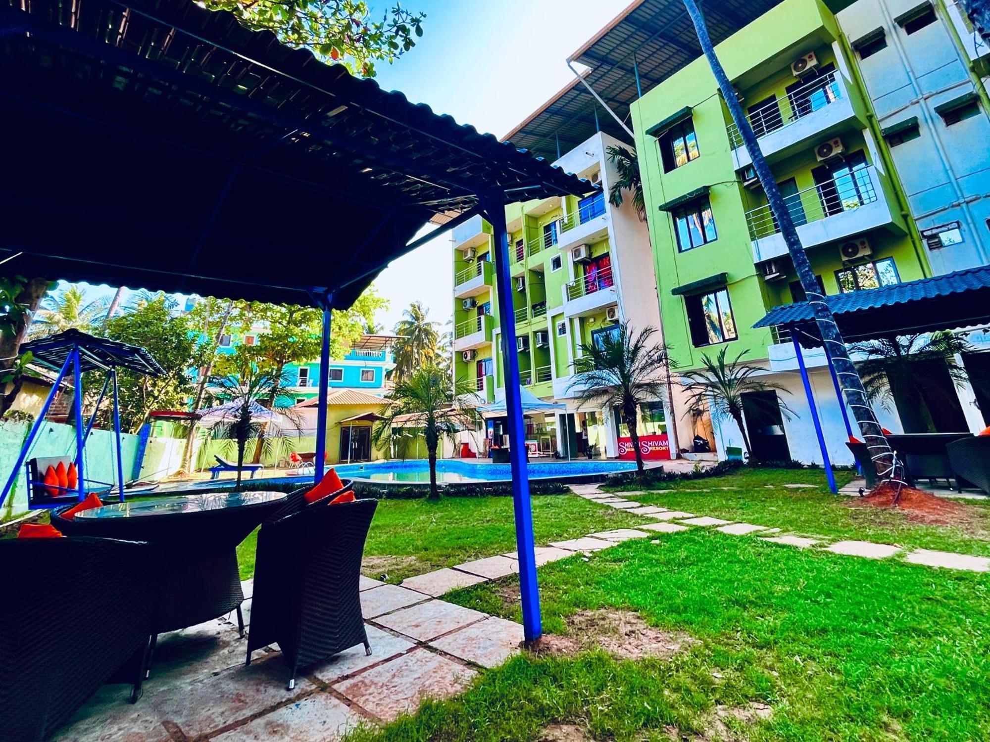Shivam Manage Bythe Four Season & Resort, Calangute Goa 4*