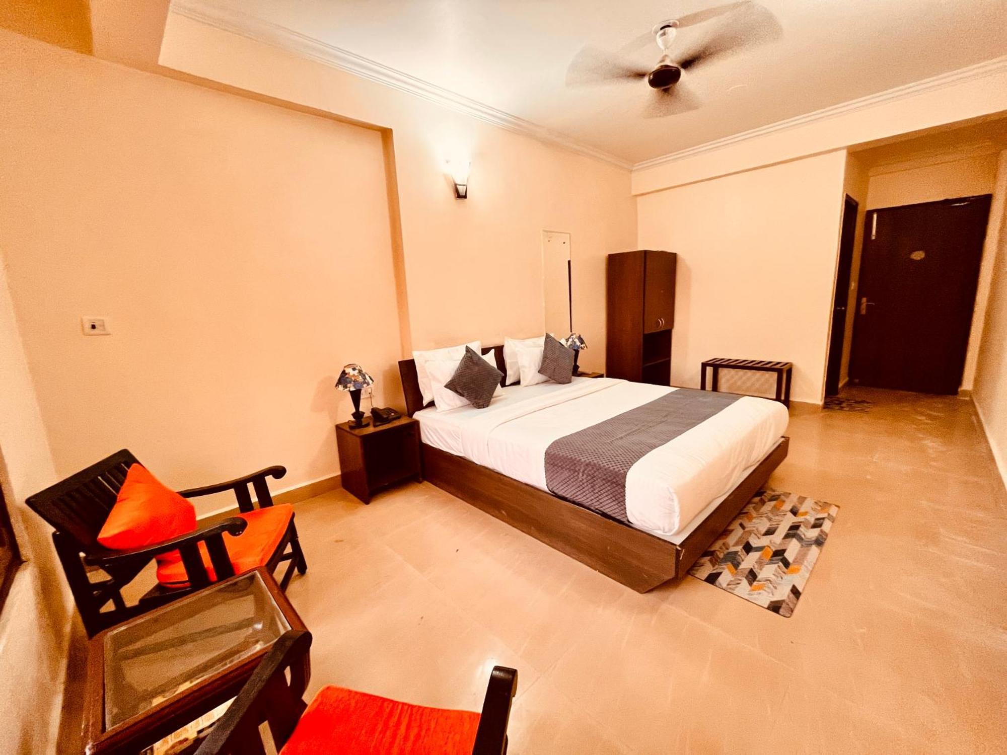 Shivam Manage Bythe Four Season & Resort, Calangute Goa Baga