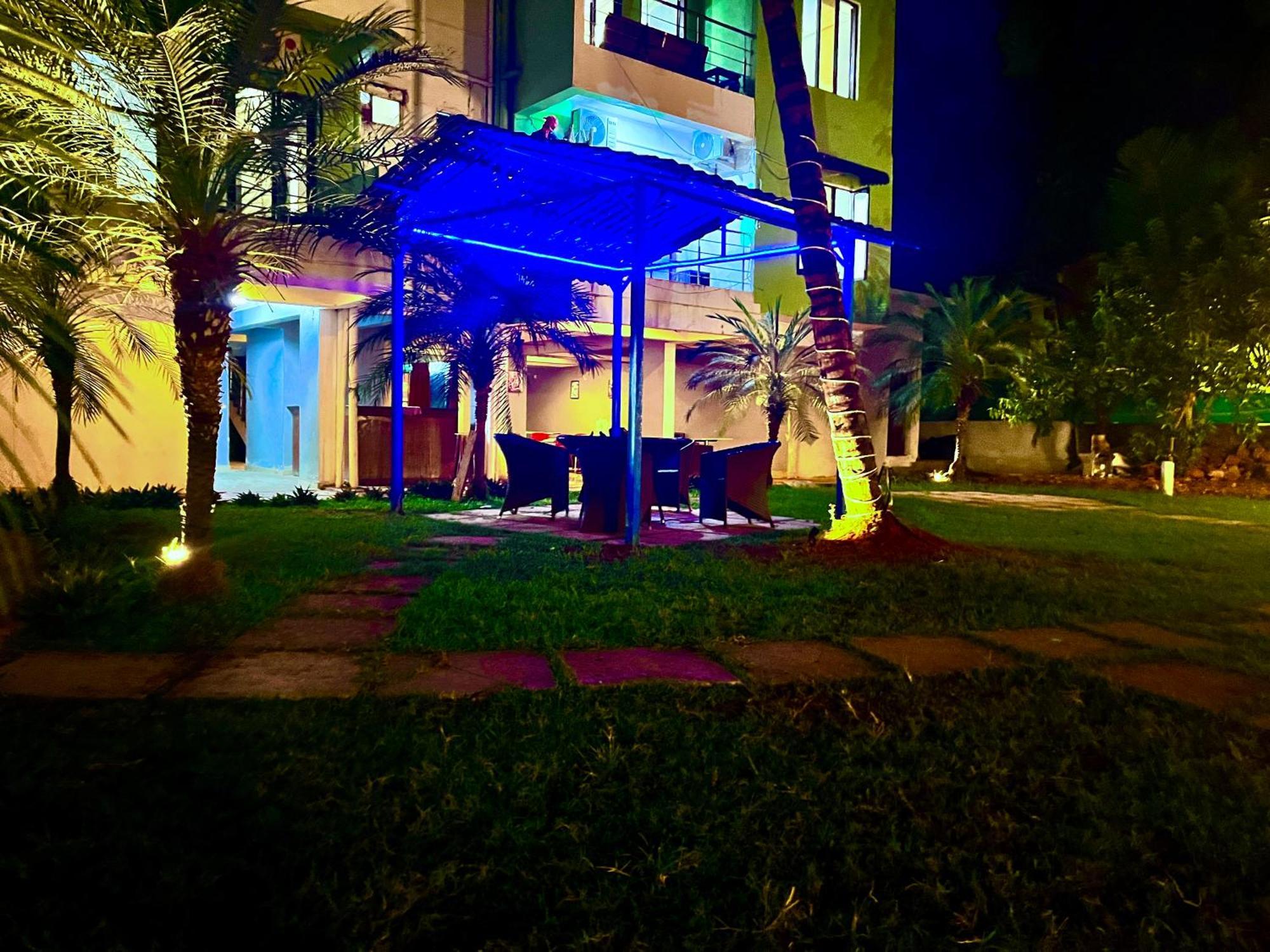 Shivam Manage Bythe Four Season & Resort, Calangute Goa Hotel 4*